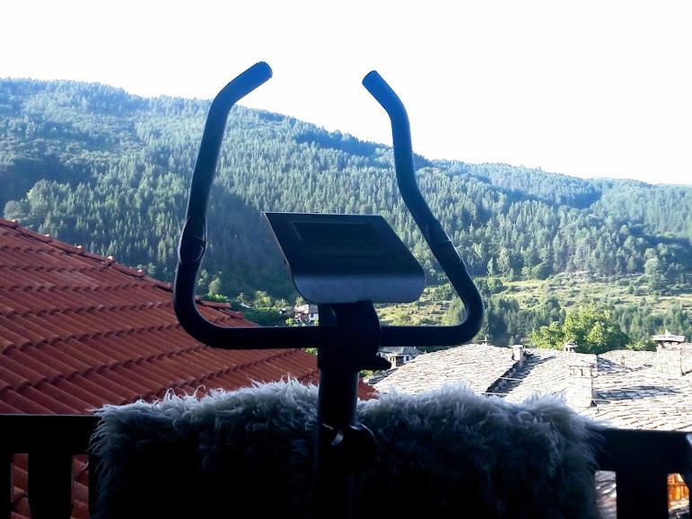 Sharkov Guest House Dolen  Buitenkant foto