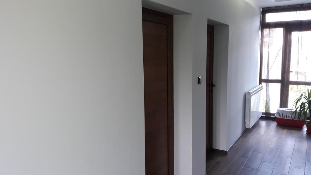 Sharkov Guest House Dolen  Buitenkant foto