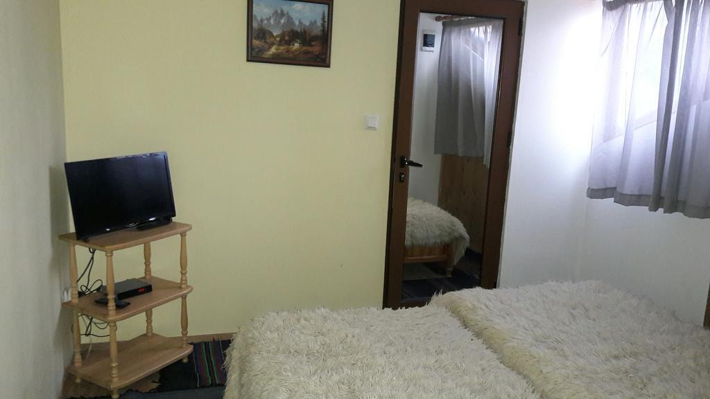 Sharkov Guest House Dolen  Buitenkant foto