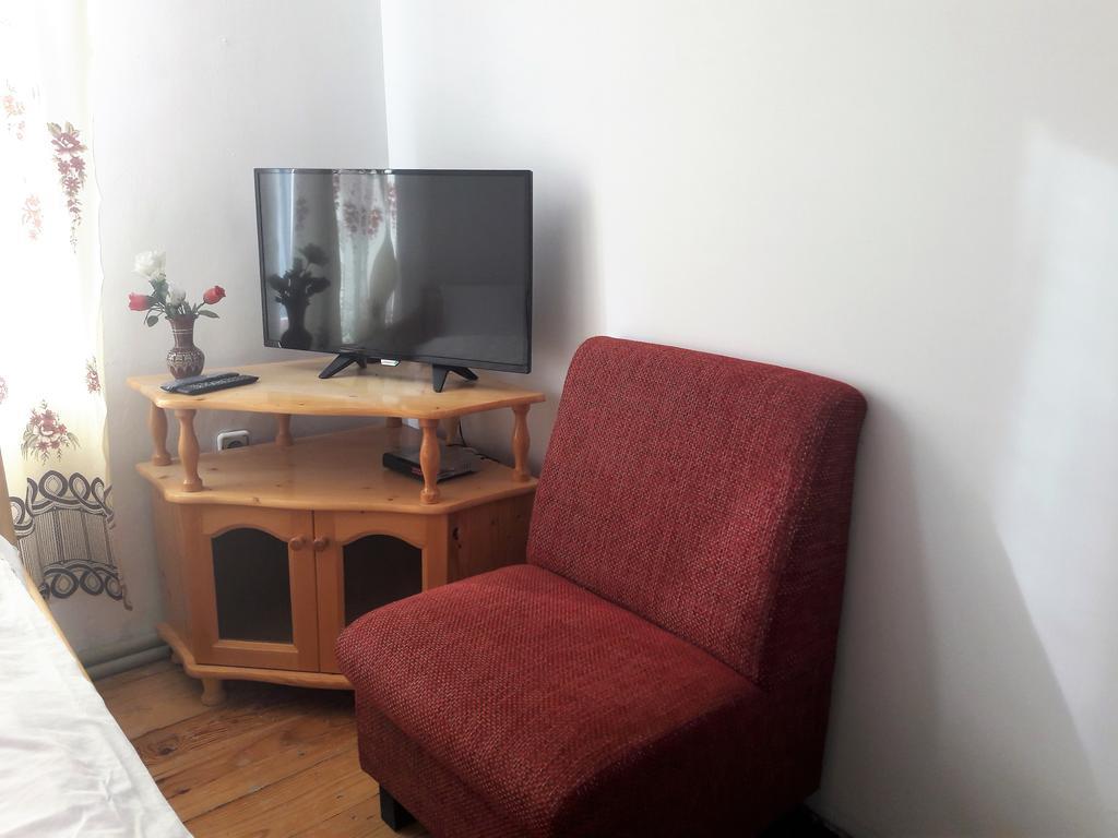 Sharkov Guest House Dolen  Buitenkant foto