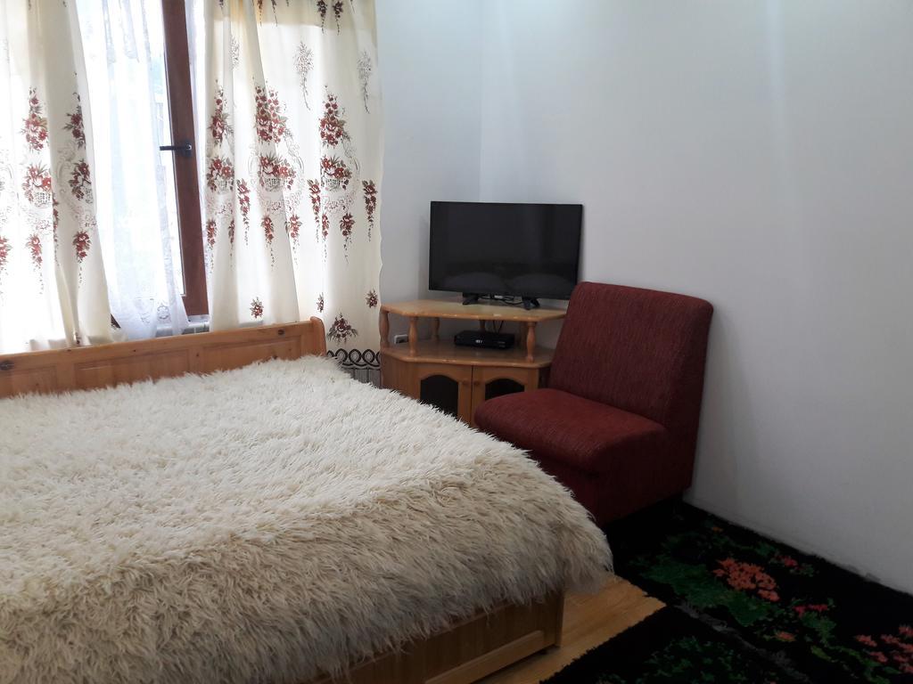Sharkov Guest House Dolen  Buitenkant foto